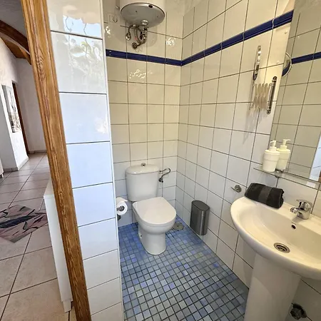 Residencial Rolando 아파트