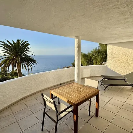 Residencial Rolando Apartamento *